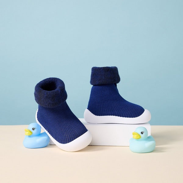 Petit Galop – Chaussures Bébé Pieds Nus et Chaudes